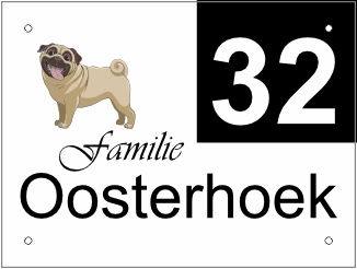 Helder naambord met mopshond